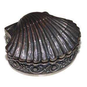 800 Vintage Estate Silver Trinket Pill Ring Box Ring Jewelry Ornate Top Shell